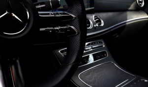 Mercedes E